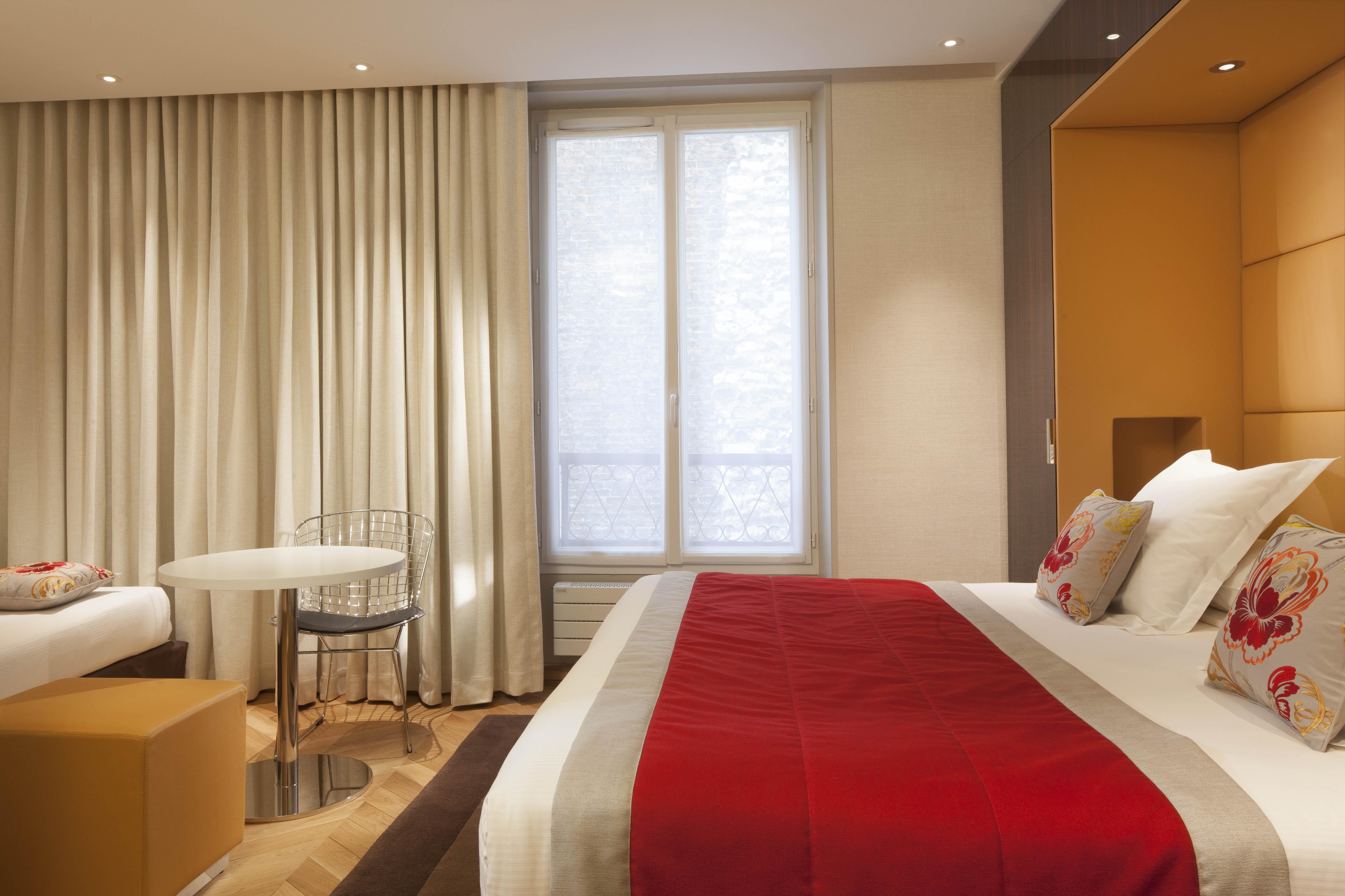 Hotel Tourisme Avenue Paris Bagian luar foto