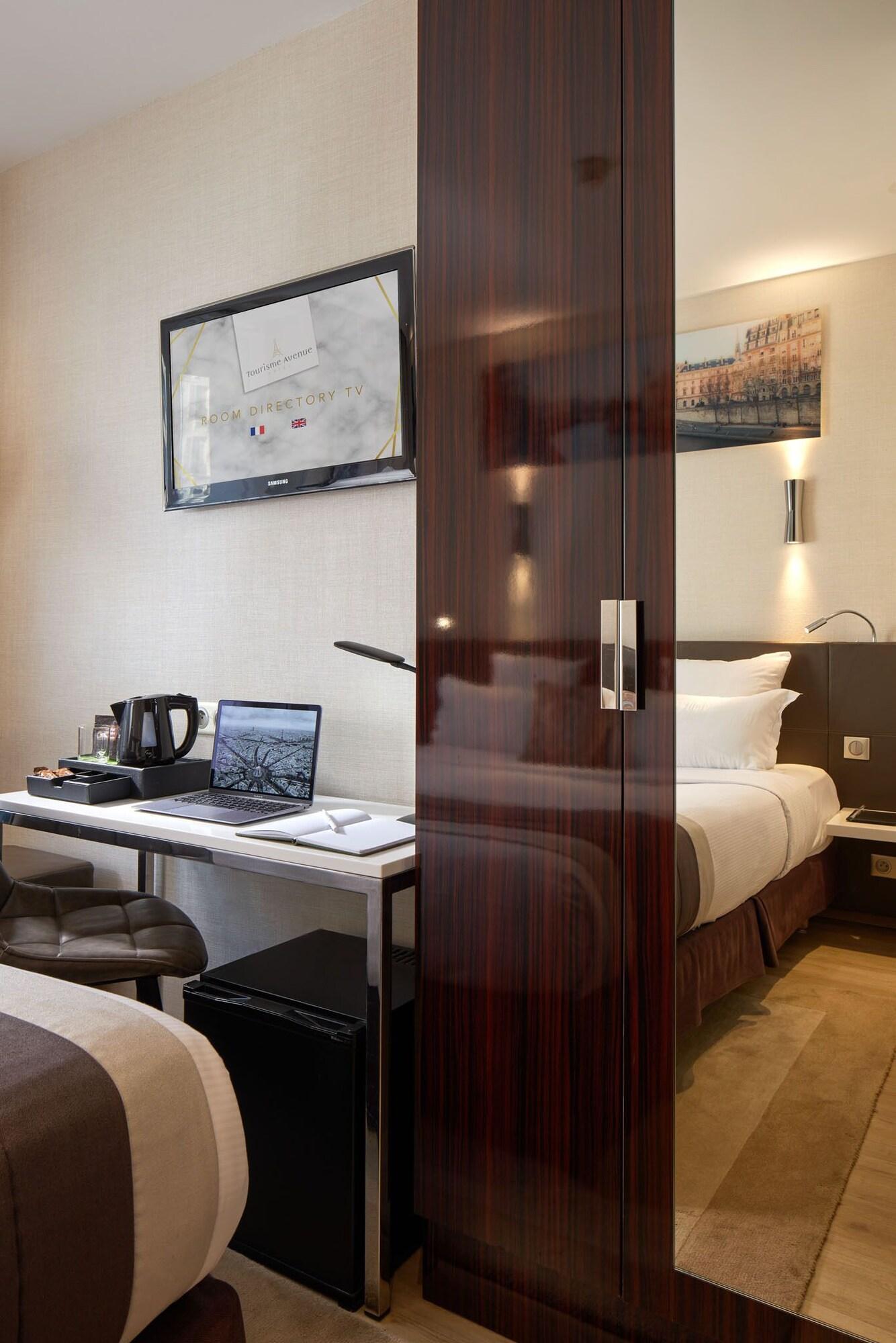 Hotel Tourisme Avenue Paris Bagian luar foto